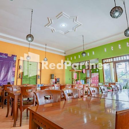 Nafisa Homestay Syariah Near Jatim Park 3 Batu Mitra Reddoorz Malang Extérieur photo