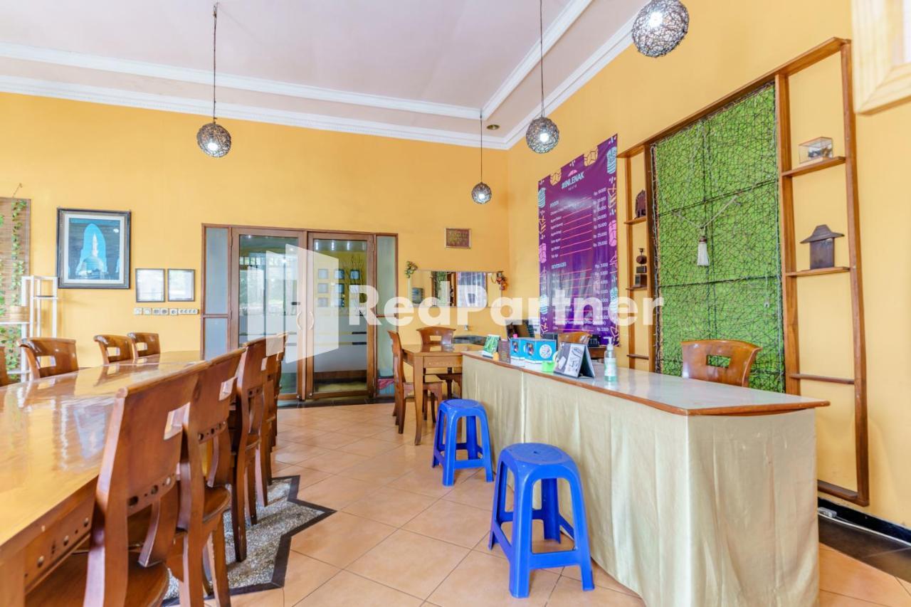 Nafisa Homestay Syariah Near Jatim Park 3 Batu Mitra Reddoorz Malang Extérieur photo