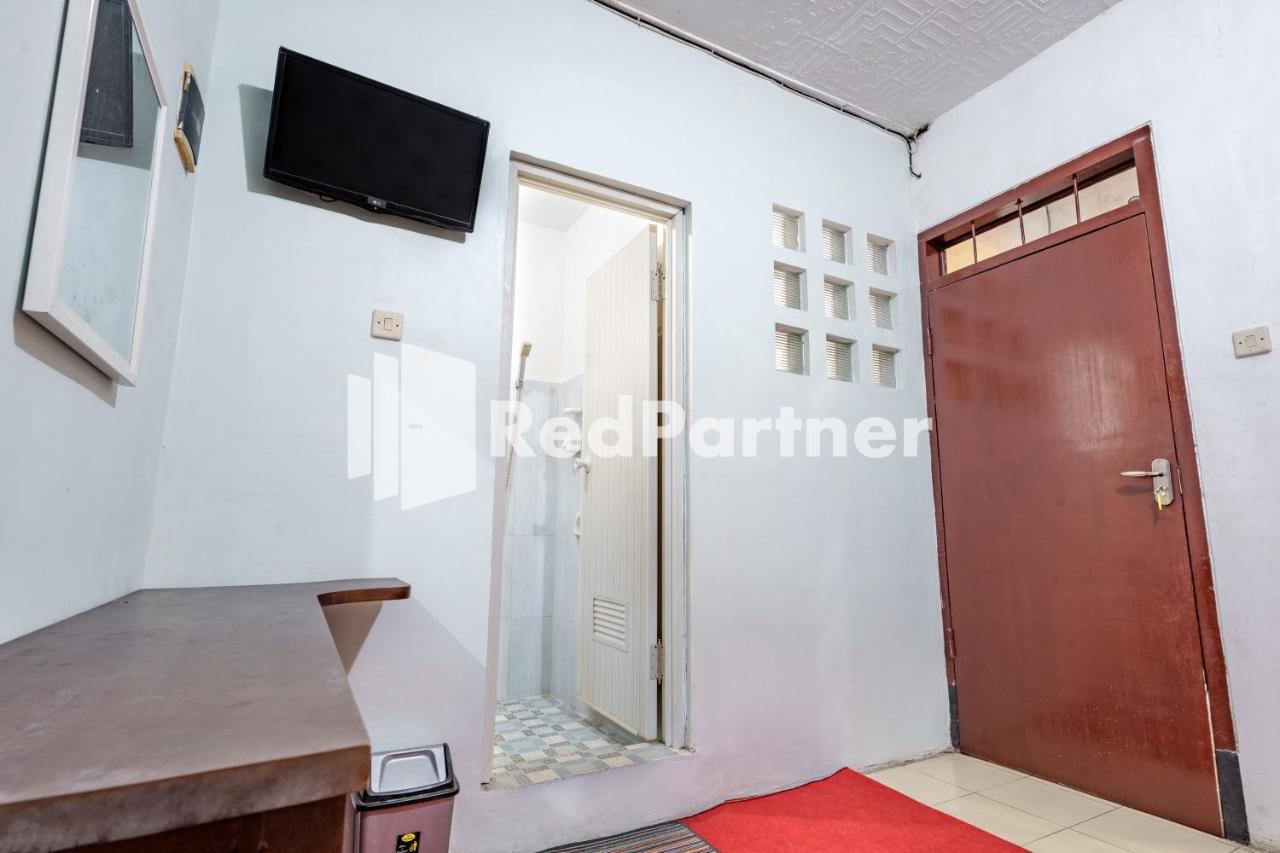 Nafisa Homestay Syariah Near Jatim Park 3 Batu Mitra Reddoorz Malang Extérieur photo