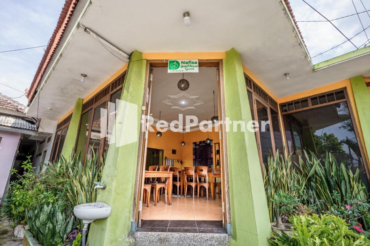 Nafisa Homestay Syariah Near Jatim Park 3 Batu Mitra Reddoorz Malang Extérieur photo